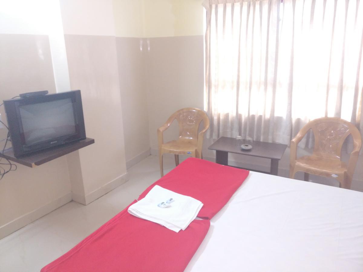 Subhadra Comforts Hotel Shivamogga Zewnętrze zdjęcie